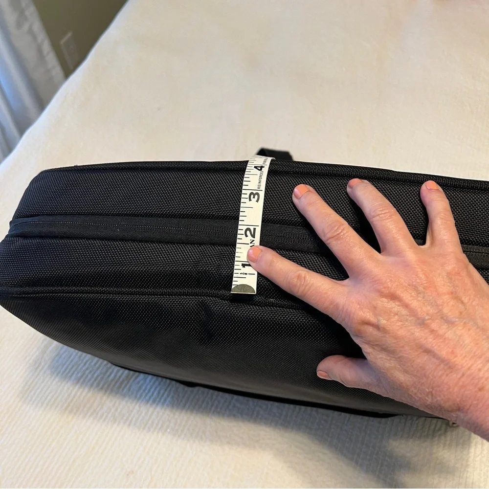 Brenthaven laptop computer bag black